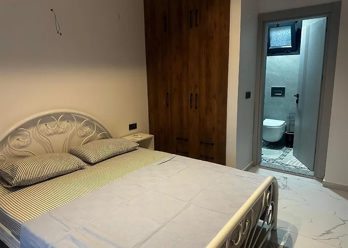 Pinewood סלצ'וק